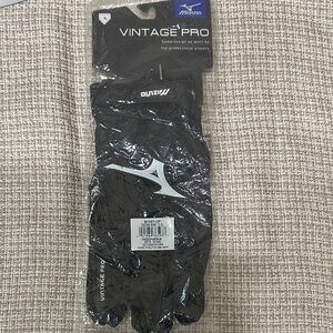 Mizuno Vintage Pro Black Gloves